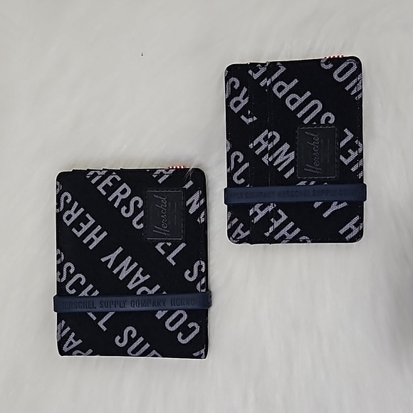 NWT HERSCHEL SUPPLY CO Roy Rollcall Wallet & Charlie Card Holder Black & Grey - Picture 2 of 3